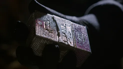 Santa Helena celebra el lanzamiento de su nueva línea Rosé con iconica pieza.