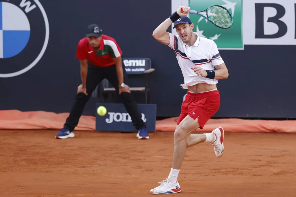 Jarry cayó en Suecia en tres sets