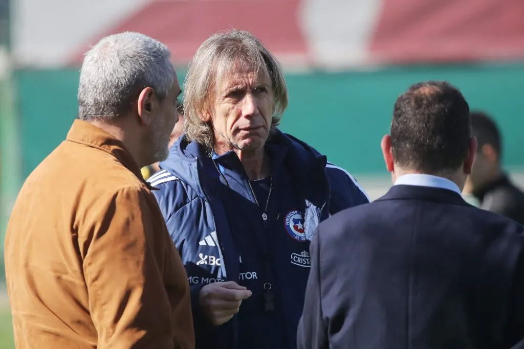 El Tigre Gareca y Pablo Milad en Pinto Durán. (Jonnathan Oyarzun/Photosport).