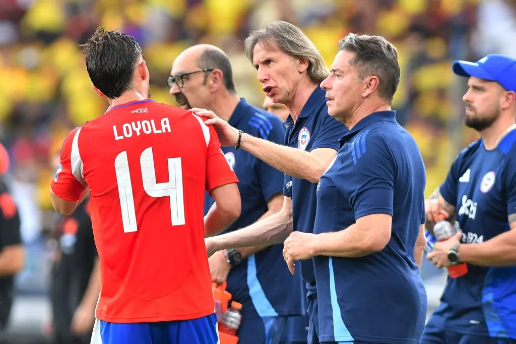 Ricardo Gareca tiene a Chile como colista en la tabla de posiciones de las Eliminatorias Sudamericanas. Foto: Photosport.