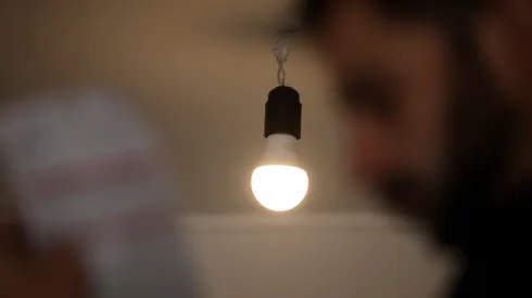 Un grupo de personas podrán postular al Subsidio de Luz independiente de su tramo en el Registro Social.