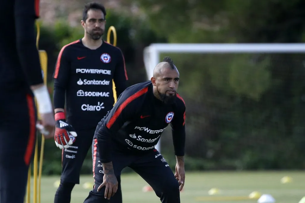 Bravo se restó un tiempo de la Roja tras su problema con Arturo Vidal. Hoy está todo arreglado.