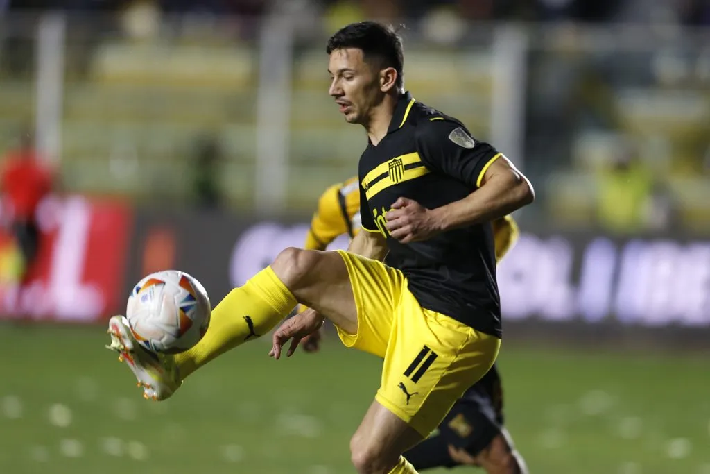 Maximiliano Silvera es goleador de Peñarol en la campaña que los tiene en semifinales de la Copa Libertadores. (Photo by Gaston Brito Miserocchi/Getty Images)