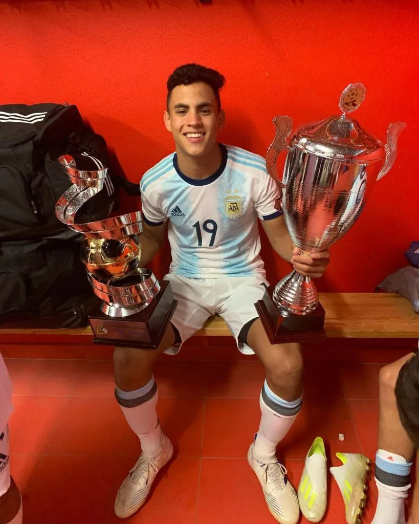 David Romero fue campeón junto a Argentina de un torneo juvenil disputado en Francia en 2019. (Captura Instagram).