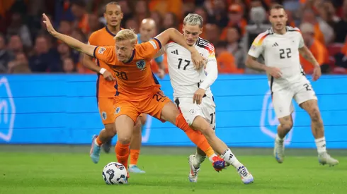 Florian Wirtz y Jan-Paul van Hecke en el Alemania vs Países Bajos de la primera ronda de la UEFA Nations League 2024/25.