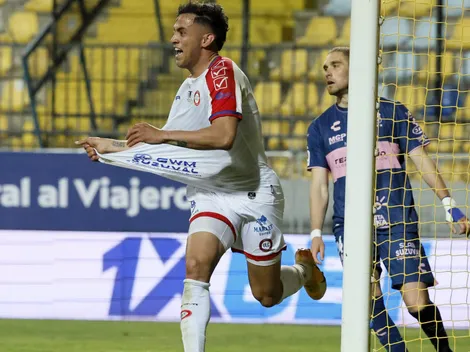 La Calera vence a Everton y respira en la lucha por no bajar