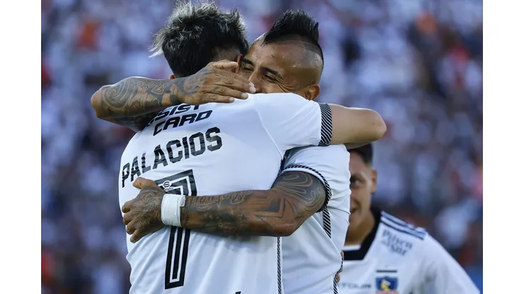 Arturo Vidal le puso un escudo gigante a Palacios en medio de la polémica por su salida de la Roja.