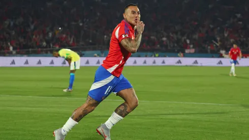 Eduardo Vargas abrió la cuenta para Chile.