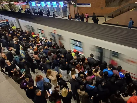 ¿A qué hora cierra el Metro de Santiago hoy?