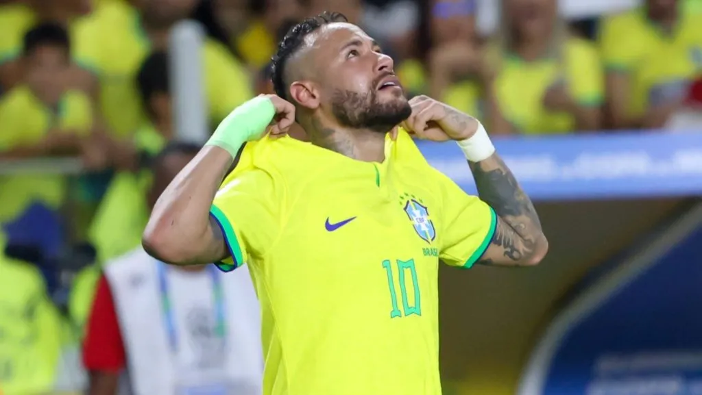 Neymar busca su retorno al Santos en 2025