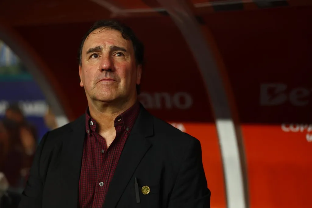 El plan de Néstor Lorenzo complica a Chile. (Photo by Maddie Meyer/Getty Images)