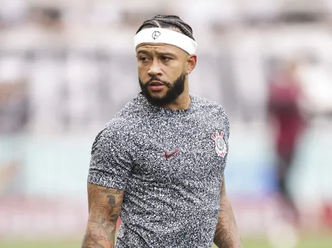 La insólita razón por la que Memphis Depay puede salir de Corinthians