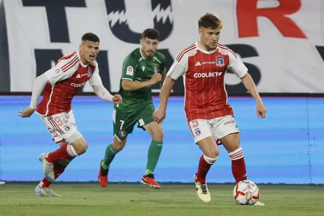 Leo Gil tuvo un partido para el olvido ante Audax. Ahora será vital para Colo Colo ante Huachipato y Calera.