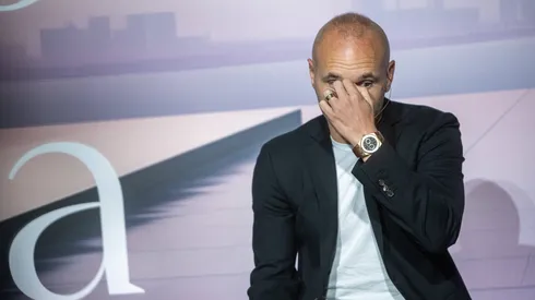 Iniesta anunció el retiro del fútbol