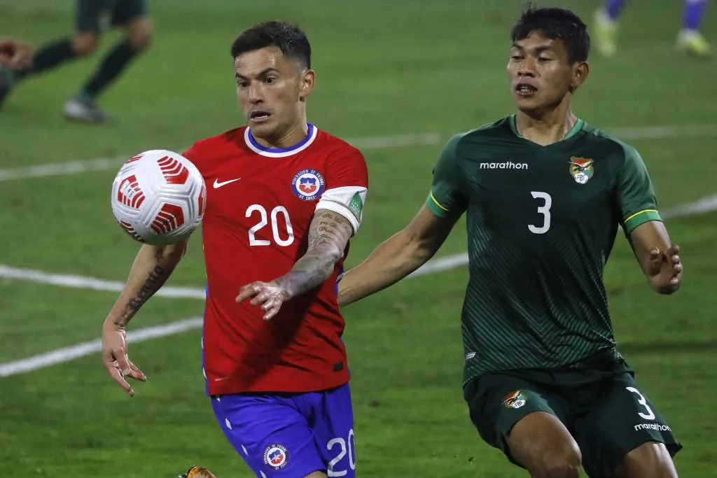 Charles Aránguiz es elegido como el mejor jugador de la Generación Dorada por David Pizarro