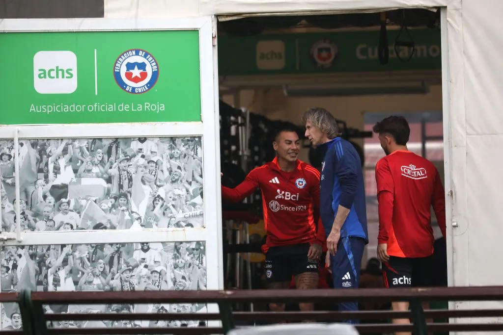 Por experiencia y gusto del DT, todo apunta a Eduardo Vargas | Photosport