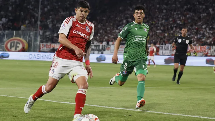Esteban Pavez defiende los intereses de Colo Colo.