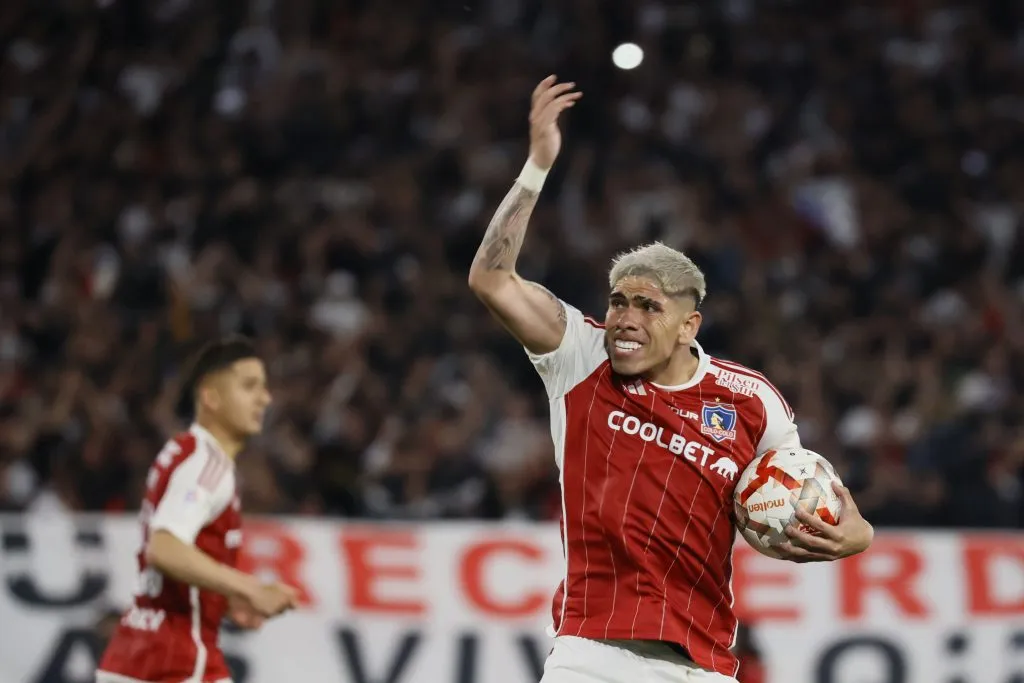 Palacios fue alabado por hinchas de la U por su pase previo al gol de Falcón