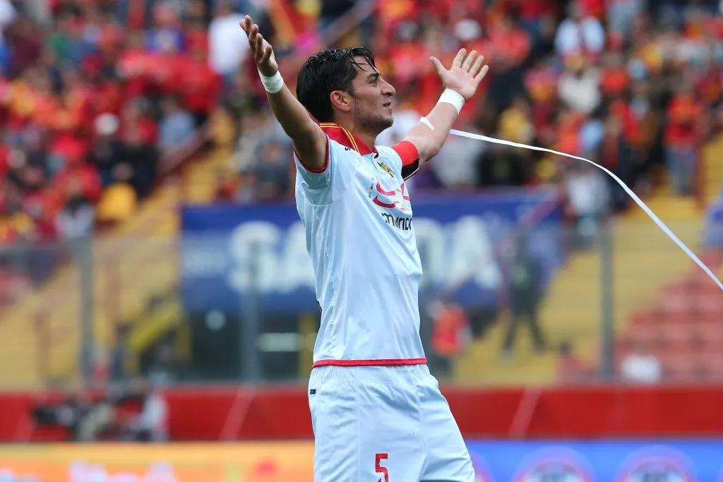 El Pulpo González fue clave en el triunfo de Unión Española sobre Huachipato. Foto: Javier Salvo/Photosport