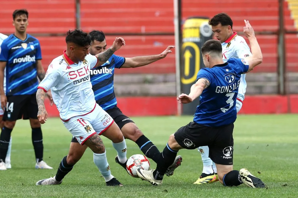 Unión Española se quiere meter en la Copa Liberatores. Foto: Javier Salvo/Photosport