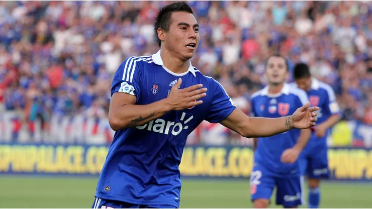 La U inicia las tratativas para el regreso de Eduardo Vargas.