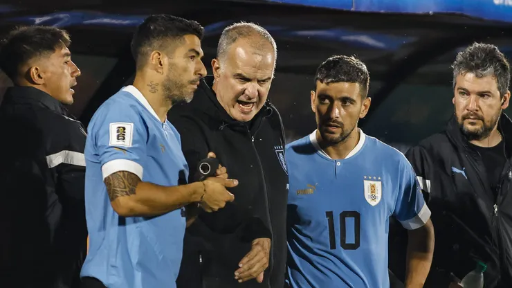 Suárez tuvo duras palabras para Bielsa.