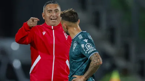 Jaime García no va más como DT de Santiago Wanderers.