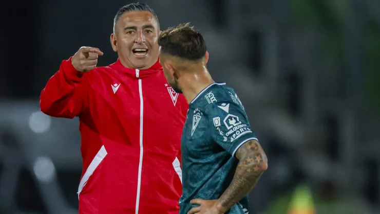 Jaime García no va más como DT de Santiago Wanderers.