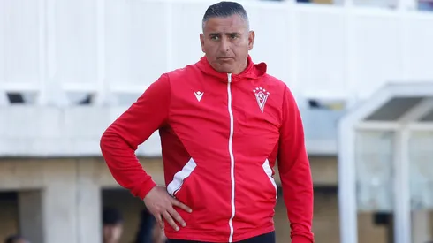 Jaime García se queda sin trabajo tras campaña en Wanderers.