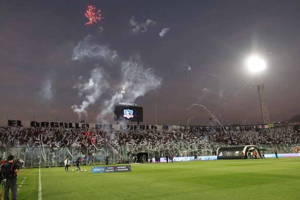 Los fuegos artificiales salieron desde la tribuna Arica