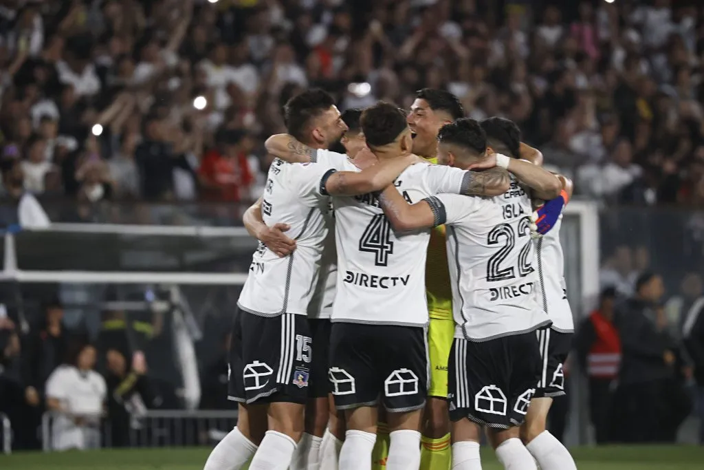 Colo Colo festeja ante la UC y Marcelo Vega cree que los albos ya son campeones… hasta con equipo mixto.