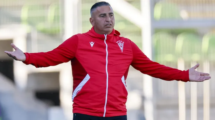 Jaime García sufre con Santiago Wanderers.