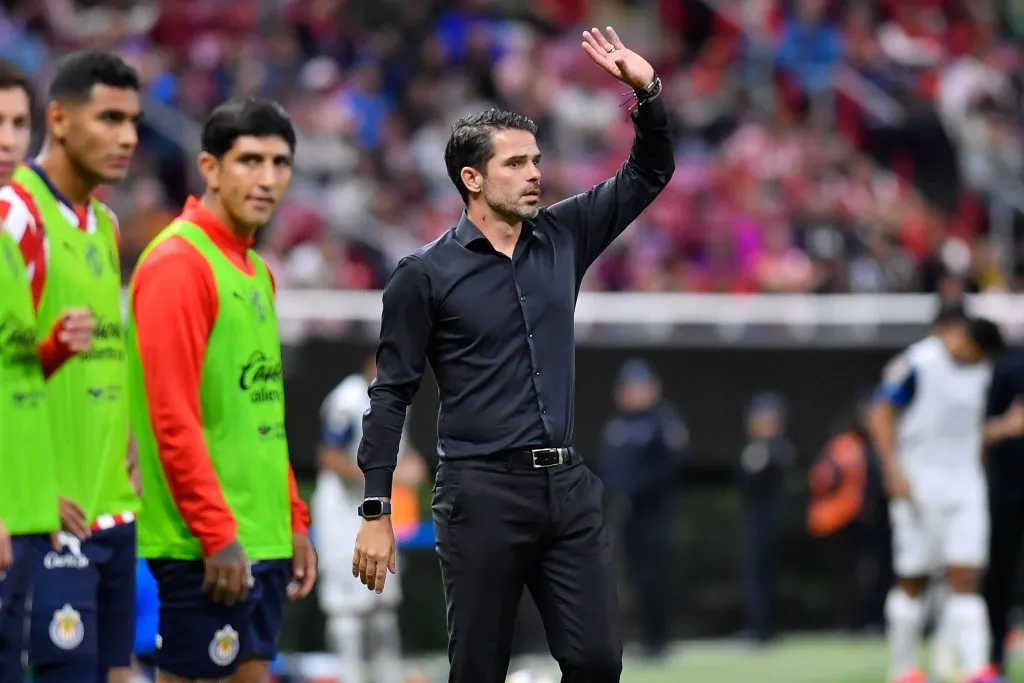 Gago está cerca de dirigir a Medel en Boca Juniors