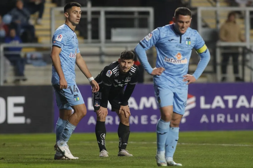 Pese a sus condiciones, Alexander Oroz todavía no ha podido consolidarse en Colo Colo. | Foto: Photosport.