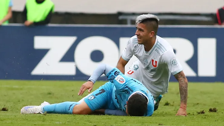 En Colo Colo también reclaman castigo a delantero de la U.
