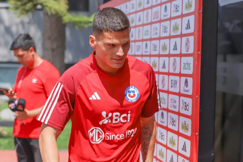 Lucas Cepeda dejó loco a Jorge Almirón en uno de los entrenamientos con la Sub 23 de Chile. Foto: Photosport.