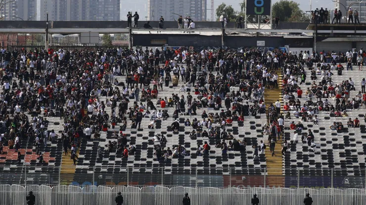 Sorpresa: llegó menos gente de la esperada al arengazo de Colo Colo