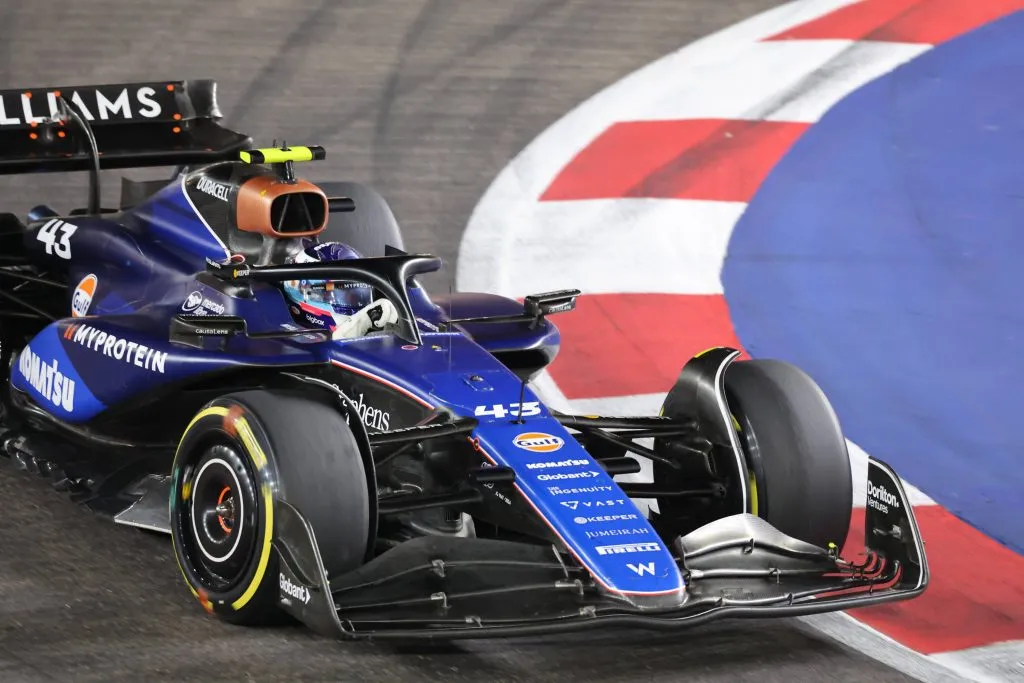 Franco Colapinto a bordo del Williams FW46 en el Gran Premio de Singapur. (Foto: Imago).