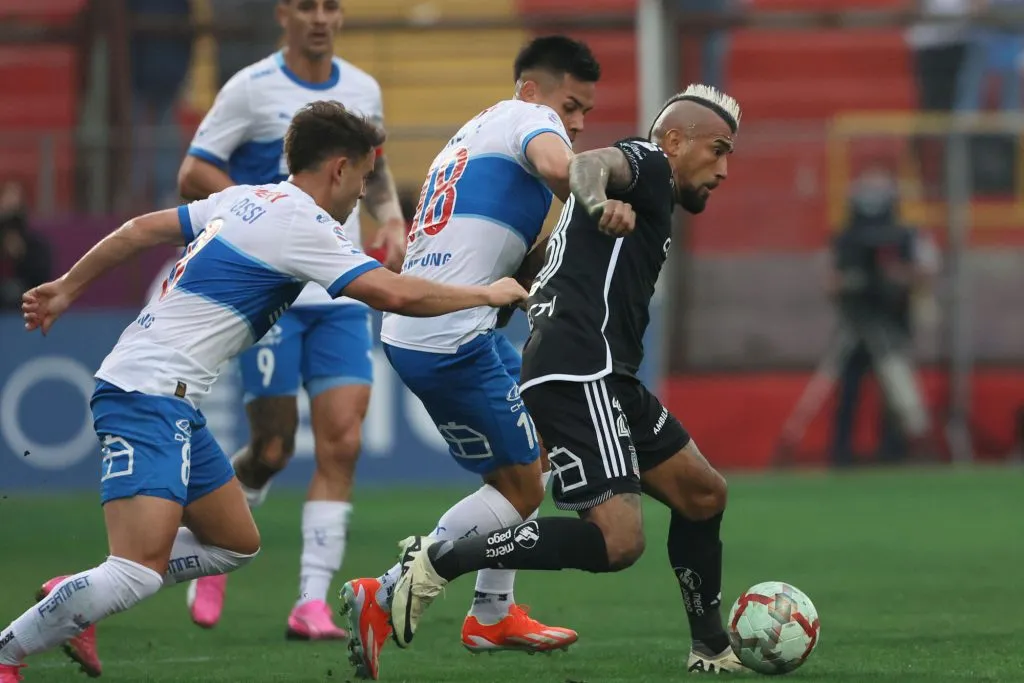 Vidal y Colo Colo se preparan para un clásico contra la UC de seis puntos: El King se emociona por el Cacique, la U y la Católica.