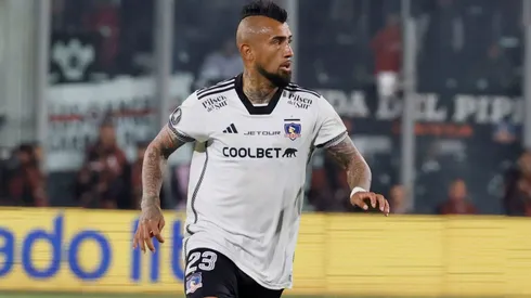 Vidal le pone fecha a su renovación con Colo Colo
