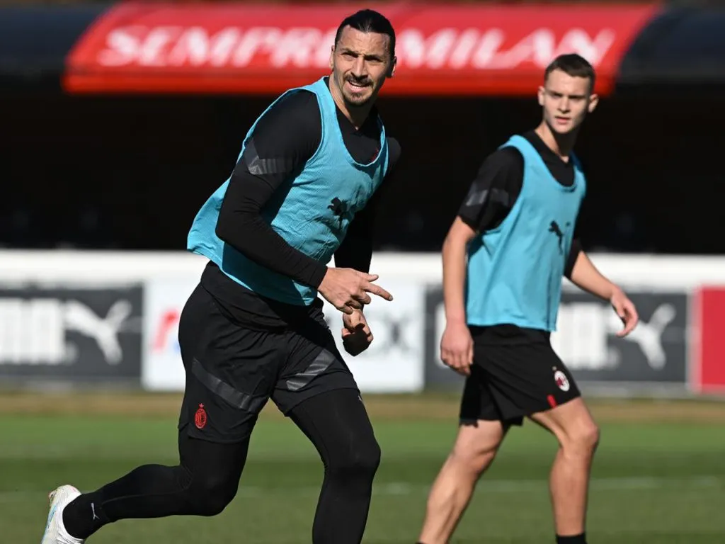 Zlatan y su hijo Maximilian en AC Milan.