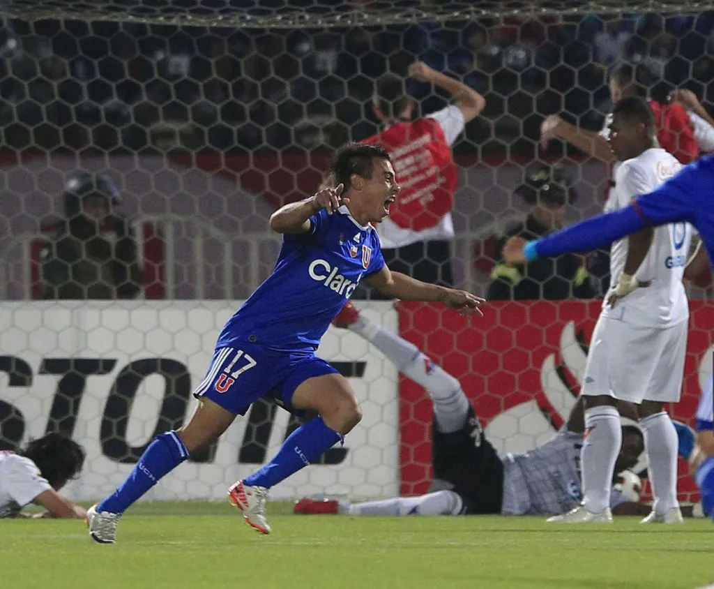 Vargas inició su palmarés continental en la U con la Sudamericana 2011. (Foto: Getty Images)