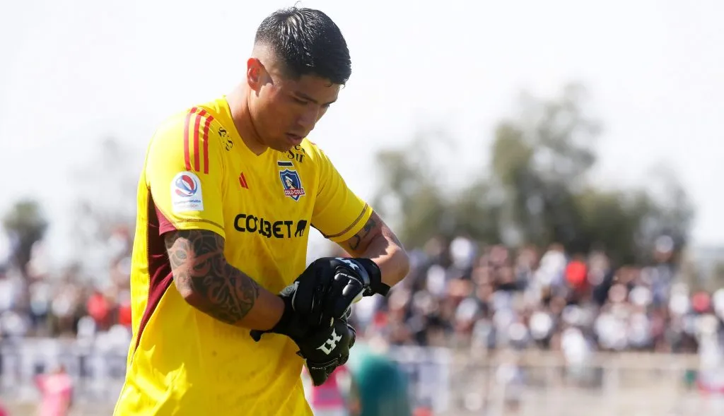 Brayan Cortés se va de Colo Colo y ya se mueven por su reemplazante. Foto: Photosport.