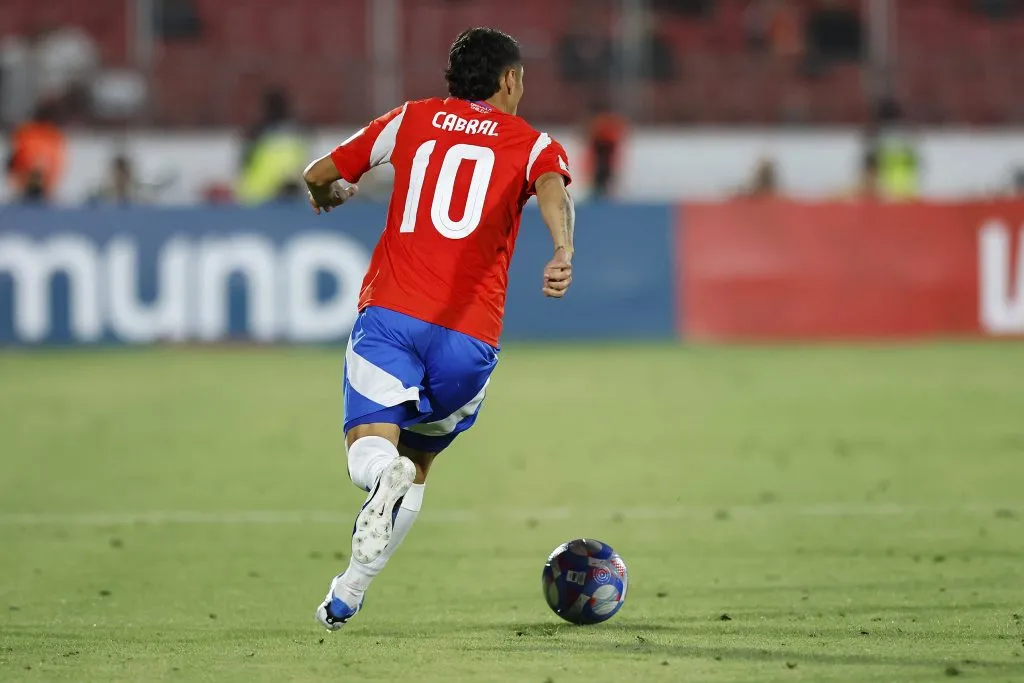 Luciano Cabral otra vez suena en Colo Colo. Foto: Pepe Alvujar/Photosport