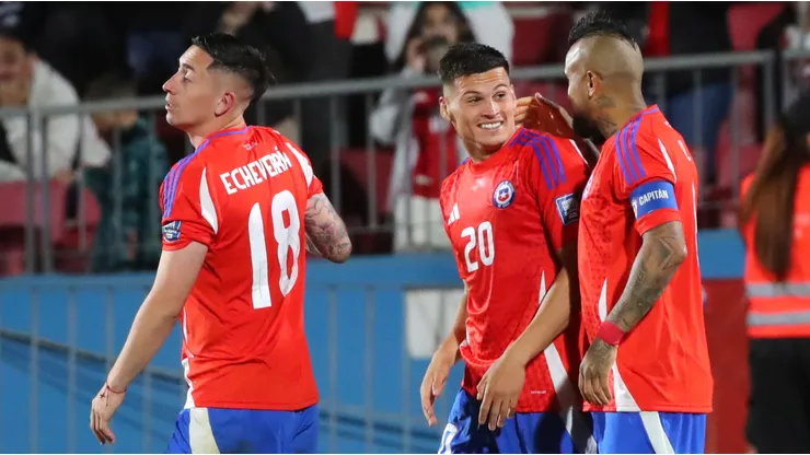 Chile vuelve a subir en ranking FIFA tras triunfo a Venezuela.