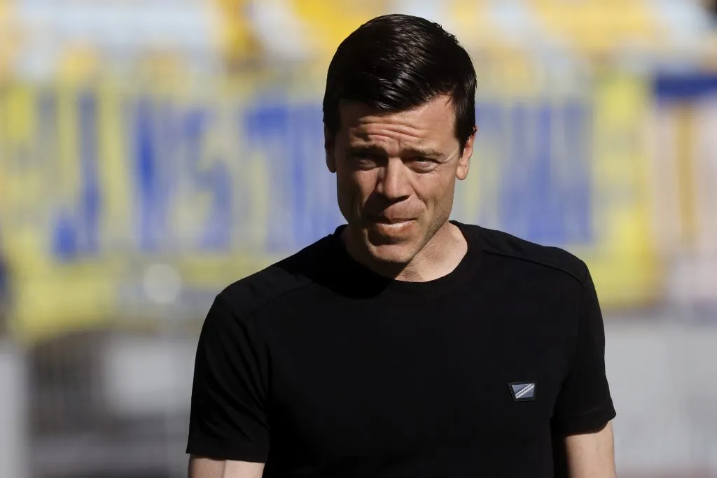 Esteban Solari no sigue al mando de Everton | Photosport