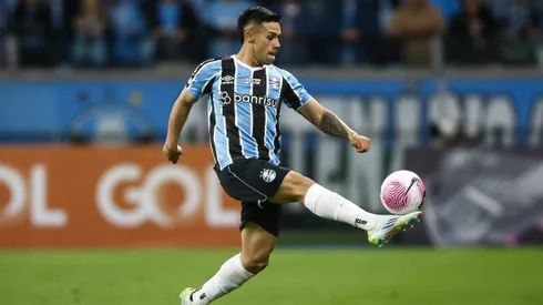 Alexander Aravena fue titular en empate del Gremio.