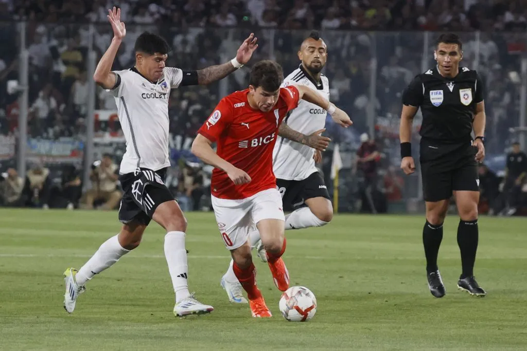 Gonzalo Tapia podría pasar a ser jugador de Colo Colo, mientras Marcelo está en veremos. Foto: Photosport.
