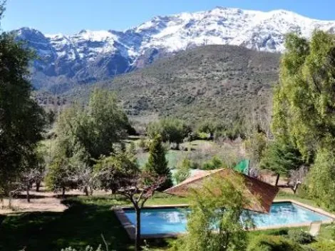 Los mejores destinos cerca de Santiago para viajar y relajarse