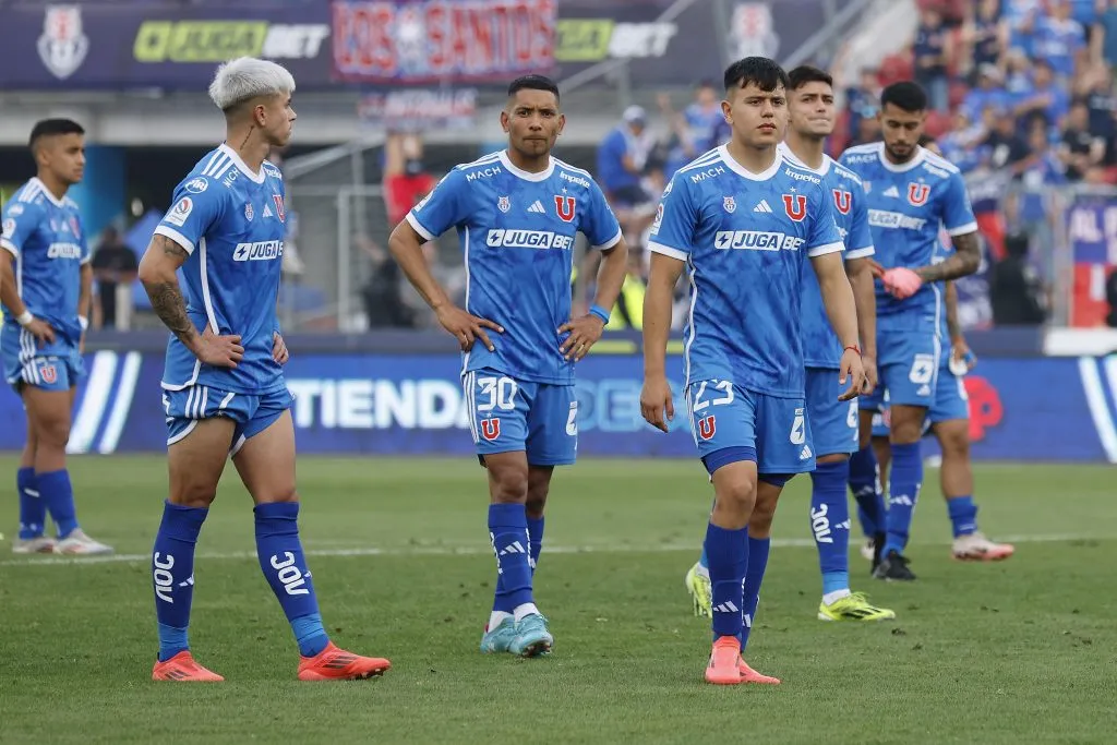 U de Chile se baja de los alegatos en contra de Colo Colo. Foto: Pepe Alvujar/Photosport